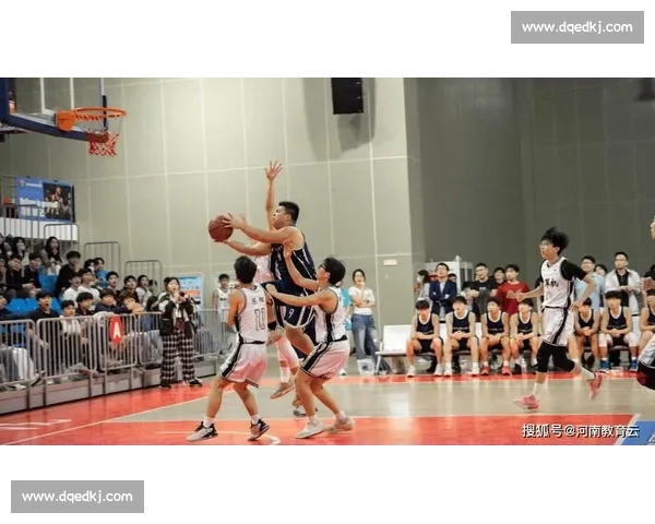 从关键回合到战术细节的篮球比赛高清回放深度解析与全景视角还原