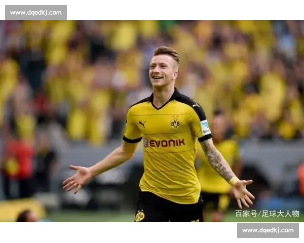 西甲直播全景解析豪门对决赛程看点与观赛指南深度战术球星焦点盘点 - 副本 (5)