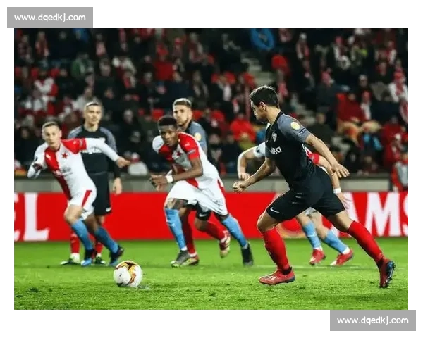 豪门对决鏖战九十分钟绝杀时刻点燃全场激情主场球迷沸腾之夜传奇 - 副本 - 副本 - 副本 (2)